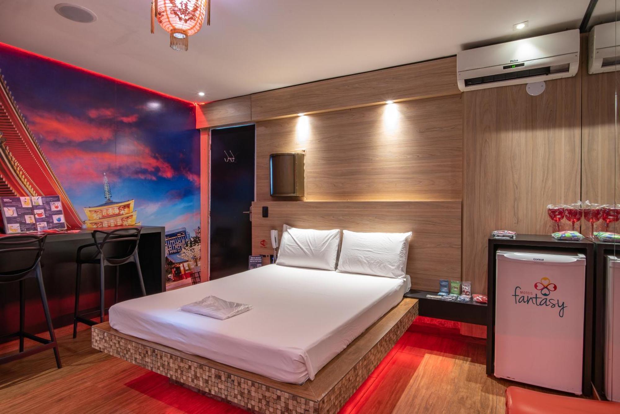 Motel Fantasy 3 (Adults Only) Белу-Оризонті Екстер'єр фото