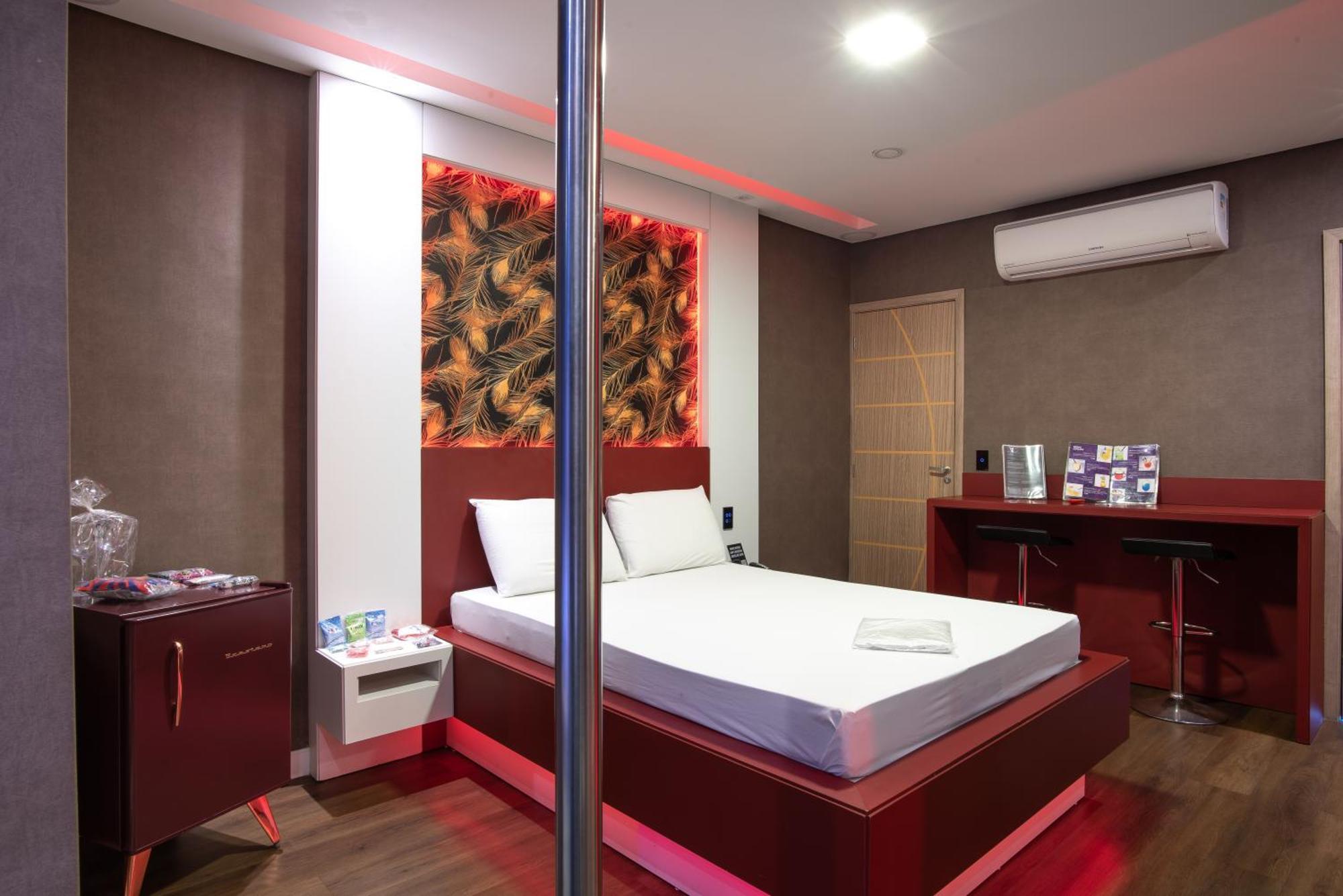 Motel Fantasy 3 (Adults Only) Белу-Оризонті Екстер'єр фото