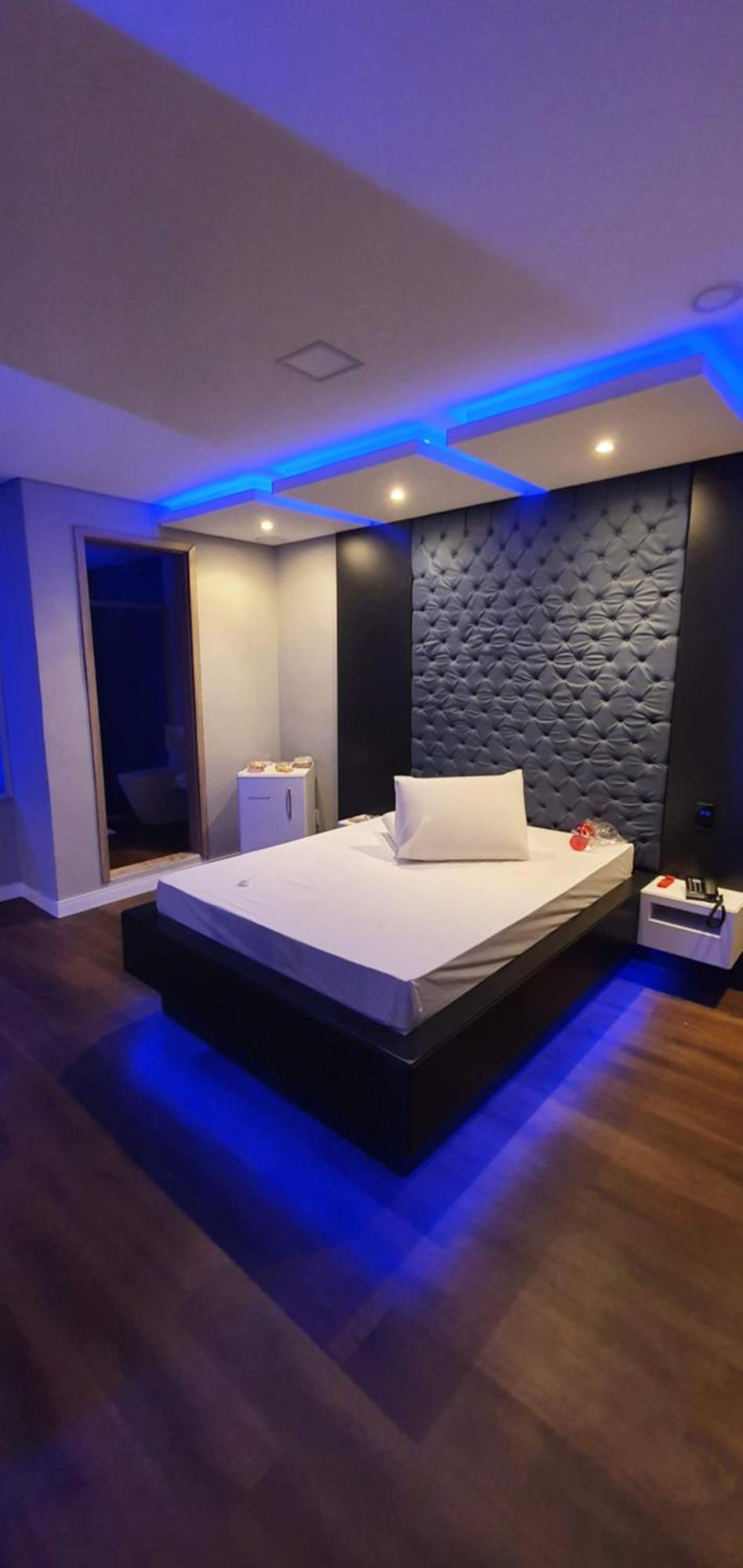 Motel Fantasy 3 (Adults Only) Белу-Оризонті Екстер'єр фото