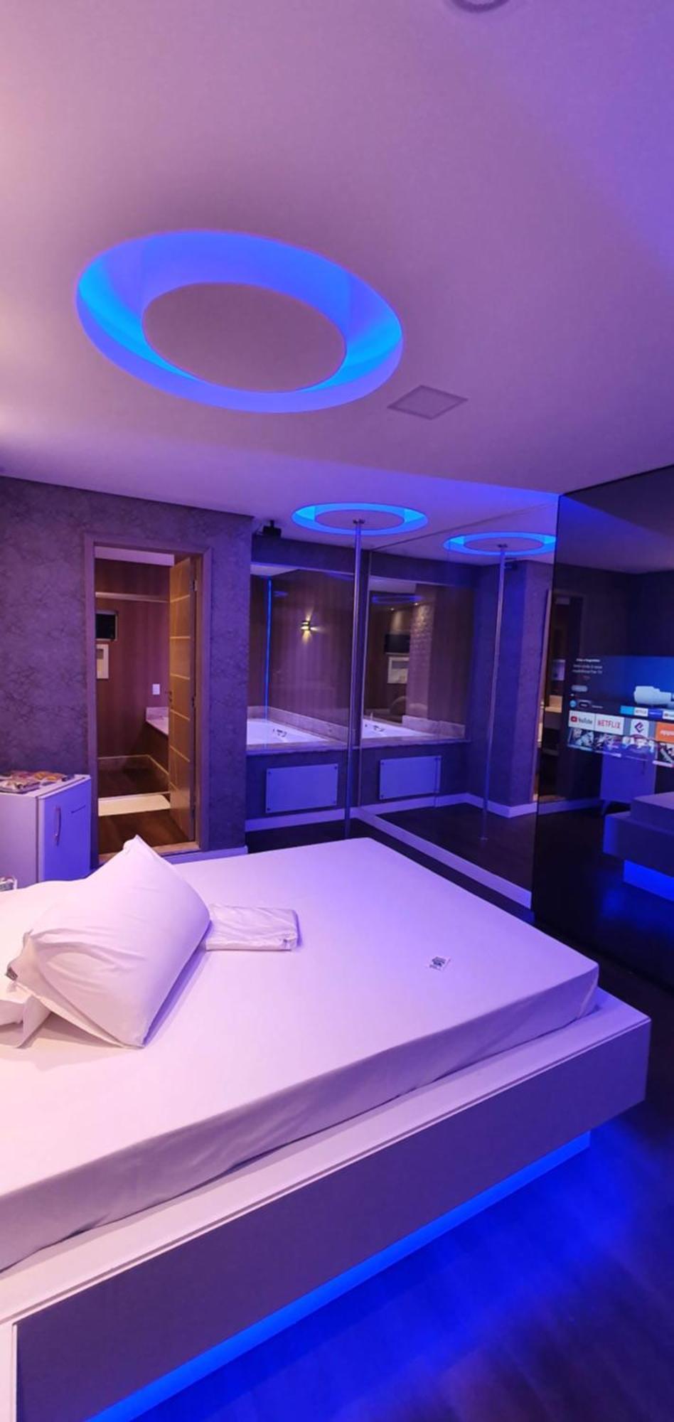 Motel Fantasy 3 (Adults Only) Белу-Оризонті Екстер'єр фото